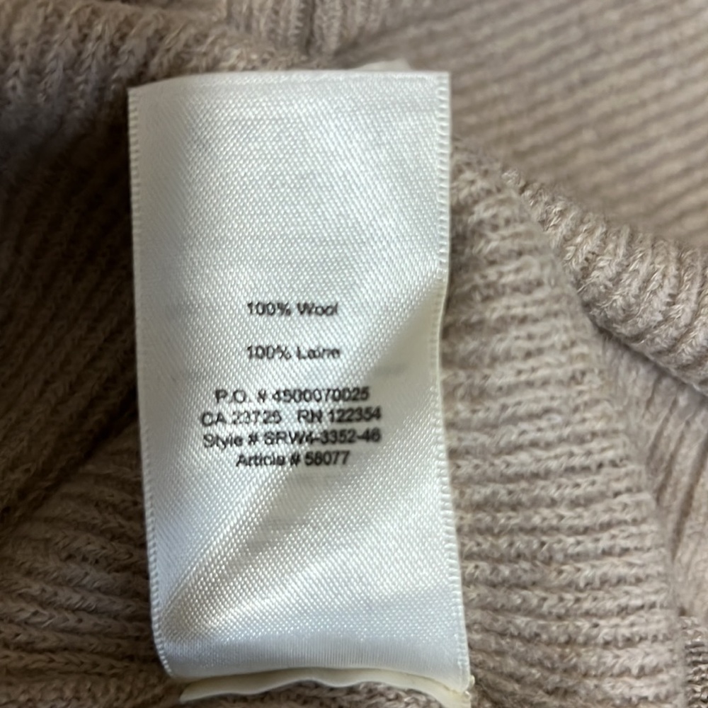ARITZIA Wilfred Montpellier Turtleneck 100% Wool - Picture 7 of 9
